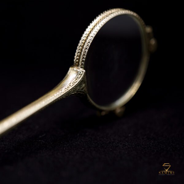Lorgnette